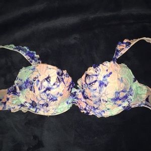 Victoria’s secret bra